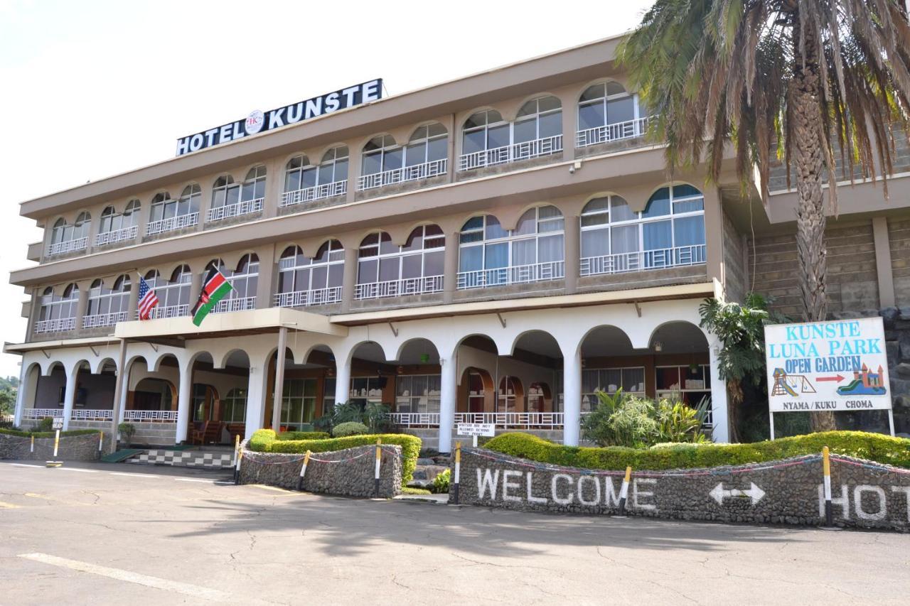 Kunste Hotel Nakuru Buitenkant foto